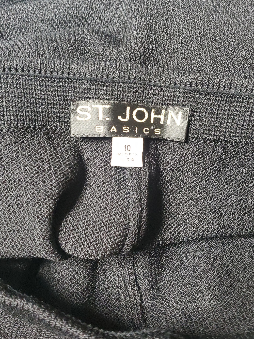 Vintage St.John Evening Black Sweater Knit Suit Size 10 Pants & Jacket - Picture 12 of 16